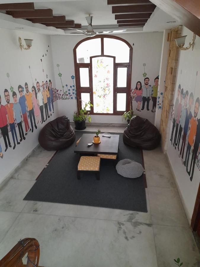 A Pousada Nomads Nest Hyderabad Exterior foto