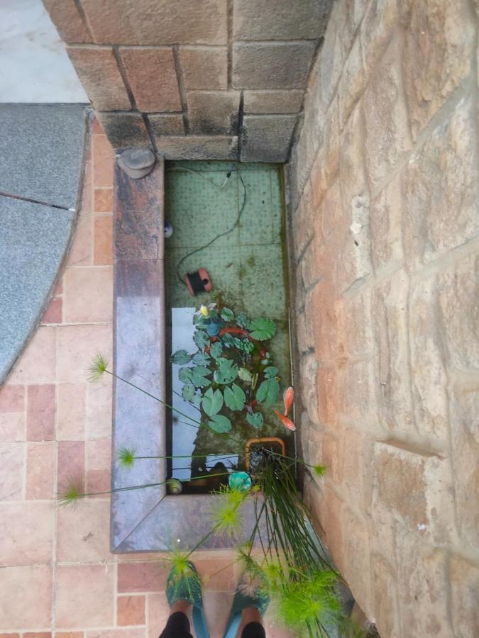 A Pousada Nomads Nest Hyderabad Exterior foto