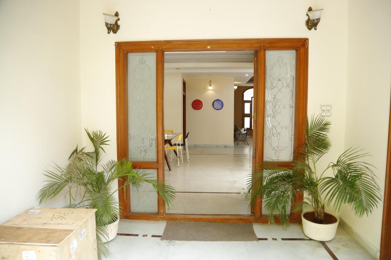 A Pousada Nomads Nest Hyderabad Exterior foto